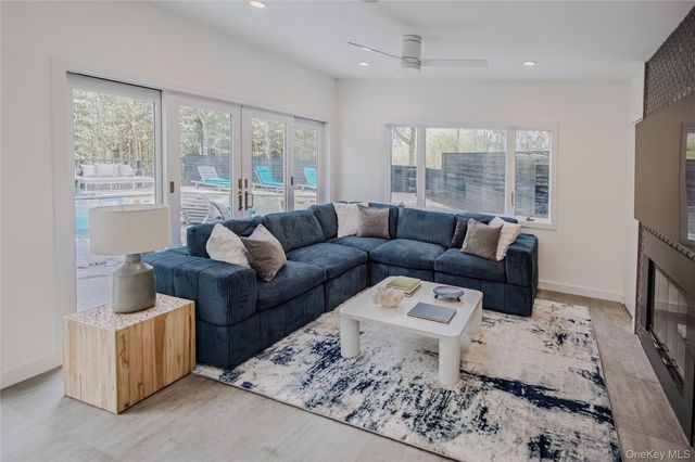 279 Bay Walk, Fire Island Pines, NY 11782