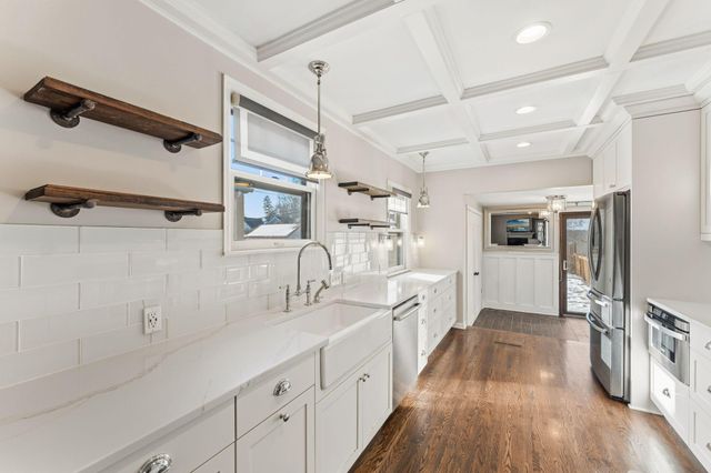 5120 15th Avenue S, Minneapolis, MN 55417