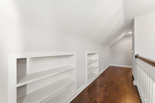 5120 15th Avenue S, Minneapolis, MN 55417