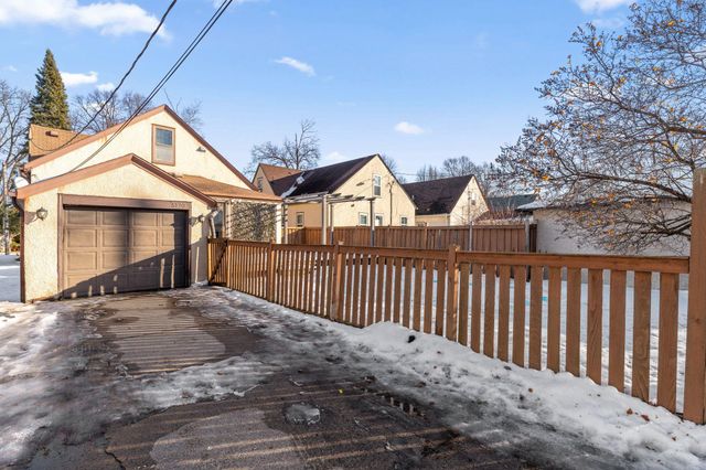 5120 15th Avenue S, Minneapolis, MN 55417