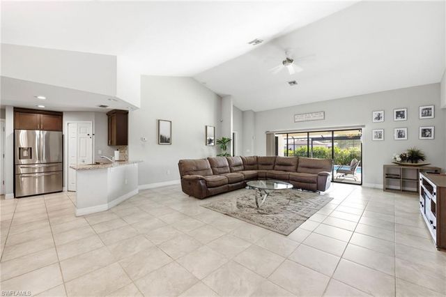 4705 Dora AVE S, Lehigh Acres, FL 33976