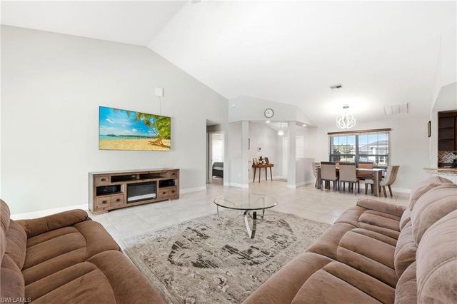 4705 Dora AVE S, Lehigh Acres, FL 33976