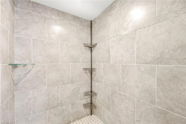 4705 Dora AVE S, Lehigh Acres, FL 33976