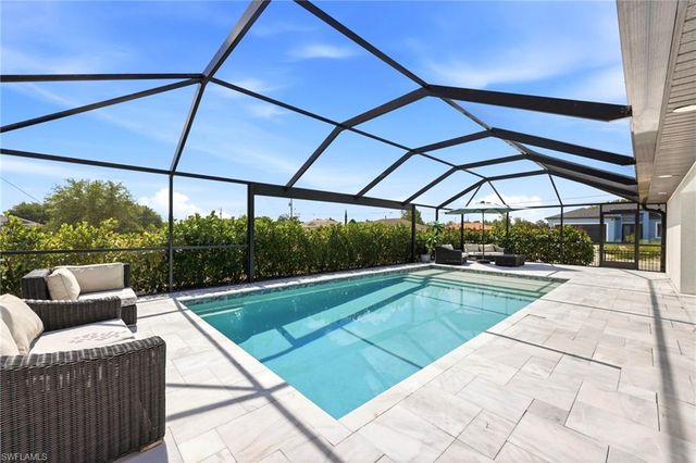 4705 Dora AVE S, Lehigh Acres, FL 33976