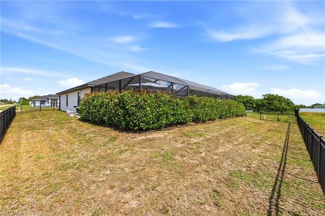 4705 Dora AVE S, Lehigh Acres, FL 33976