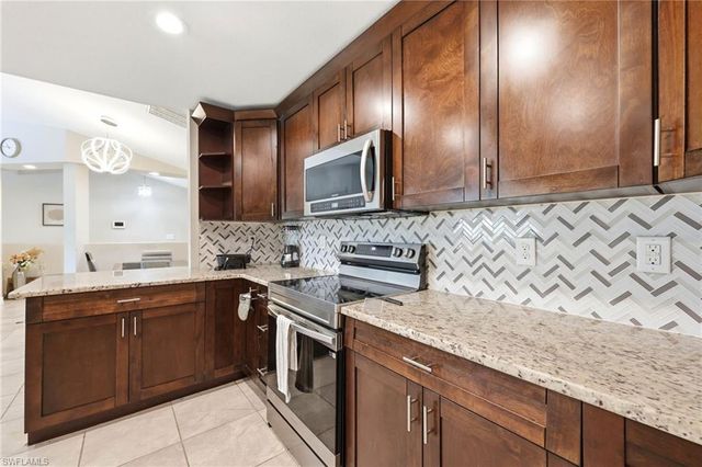 4705 Dora AVE S, Lehigh Acres, FL 33976