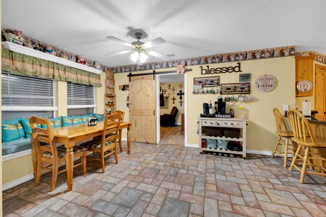 839 Walker Creek Road, Ennis, TX 75119