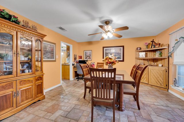 839 Walker Creek Road, Ennis, TX 75119