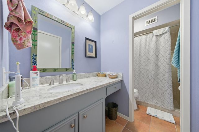 3924 W Alabama Street 1, Houston, TX 77027