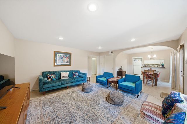 3924 W Alabama Street 1, Houston, TX 77027