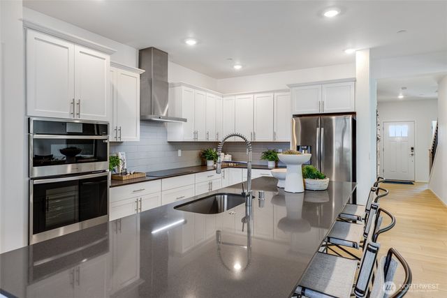 20464 Myrtle Place E, Bonney Lake, WA 98391