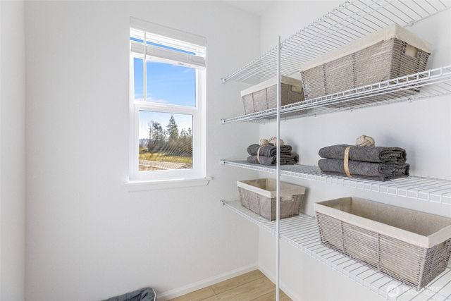 20464 Myrtle Place E, Bonney Lake, WA 98391