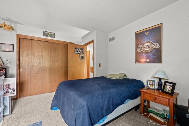 9224 N Fairy Chasm LANE, Brown Deer, WI 53223