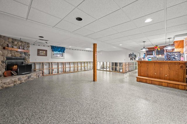 9224 N Fairy Chasm LANE, Brown Deer, WI 53223