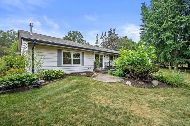 9224 N Fairy Chasm LANE, Brown Deer, WI 53223