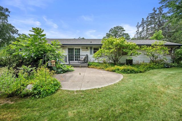 9224 N Fairy Chasm LANE, Brown Deer, WI 53223