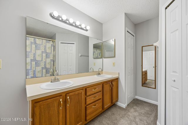 3277 AVALON Drive, Green Cove Springs, FL 32043