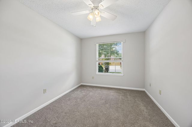 3277 AVALON Drive, Green Cove Springs, FL 32043