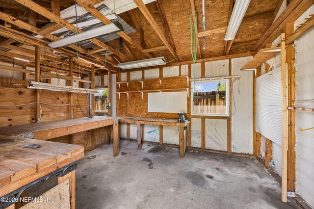 3277 AVALON Drive, Green Cove Springs, FL 32043