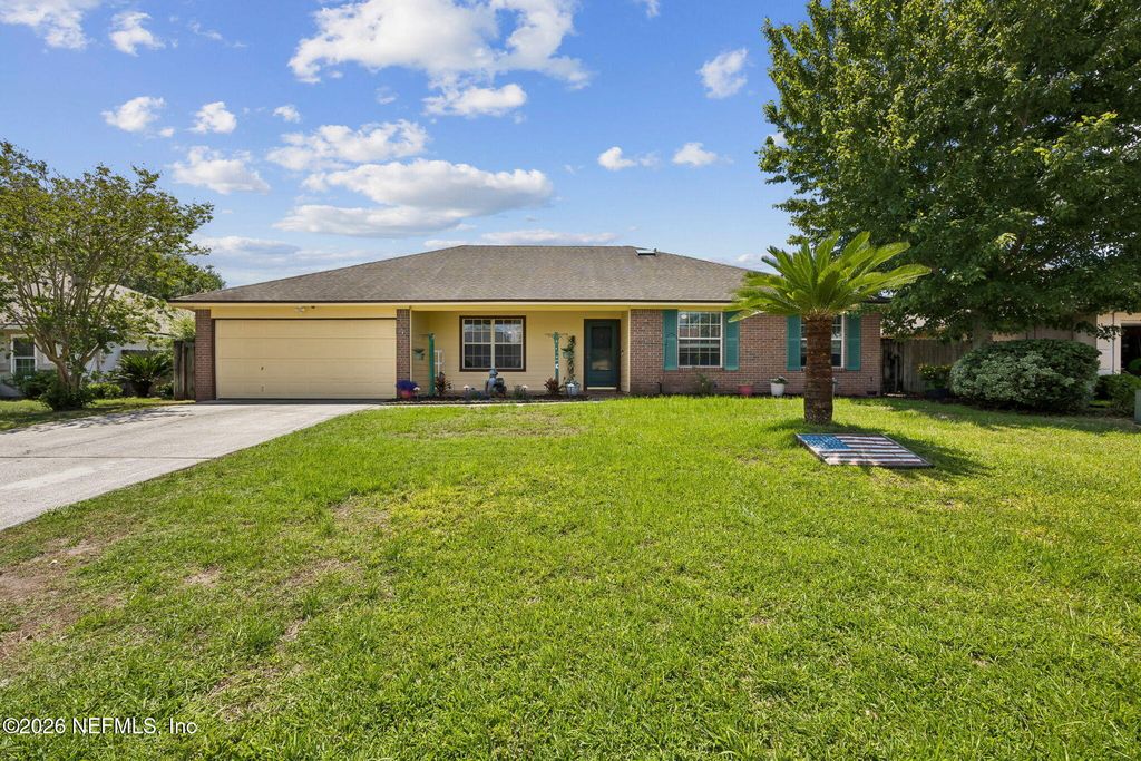 3277 AVALON Drive, Green Cove Springs, FL 32043