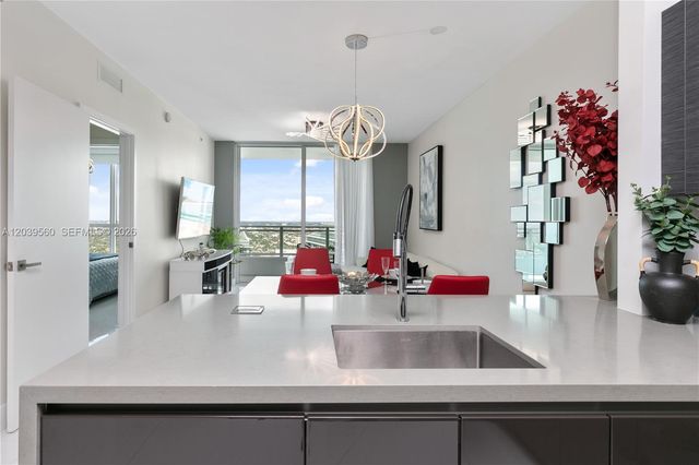 1080 Brickell Avenue 4103, Miami, FL 33131