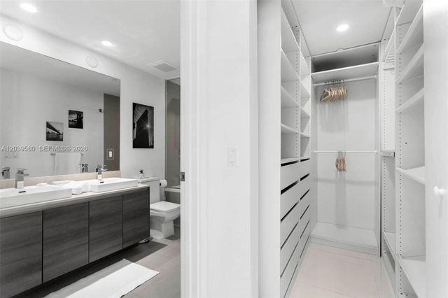 1080 Brickell Avenue 4103, Miami, FL 33131