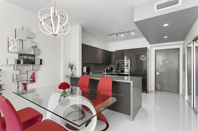 1080 Brickell Avenue 4103, Miami, FL 33131