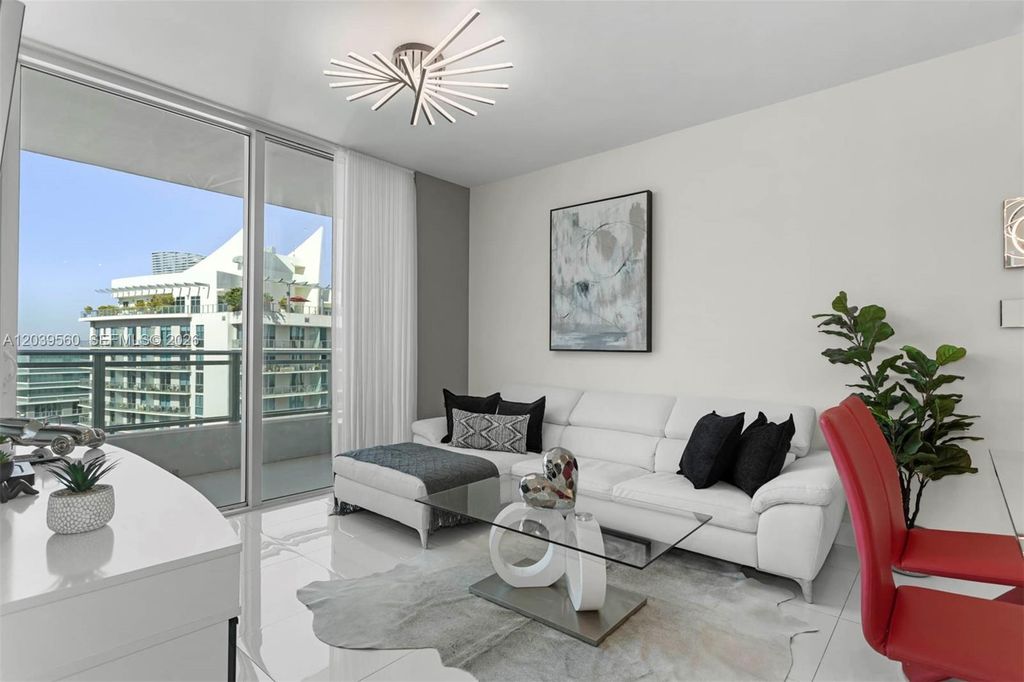 1080 Brickell Avenue 4103, Miami, FL 33131