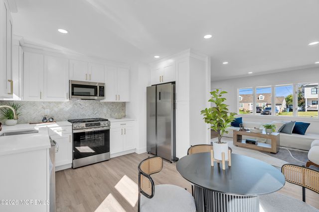 30 Pine Tree Drive, Colonia, NJ 07067