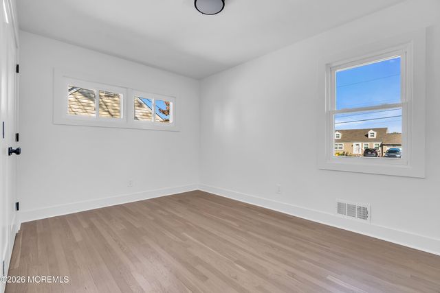 30 Pine Tree Drive, Colonia, NJ 07067