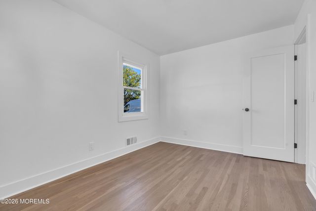 30 Pine Tree Drive, Colonia, NJ 07067