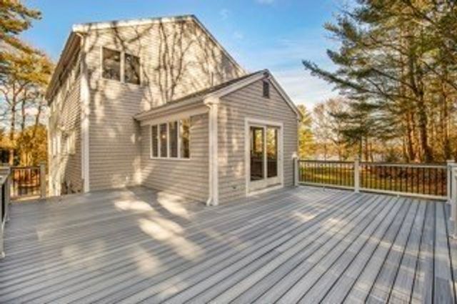 170 Forest Hills Rd, Barnstable, MA 02635