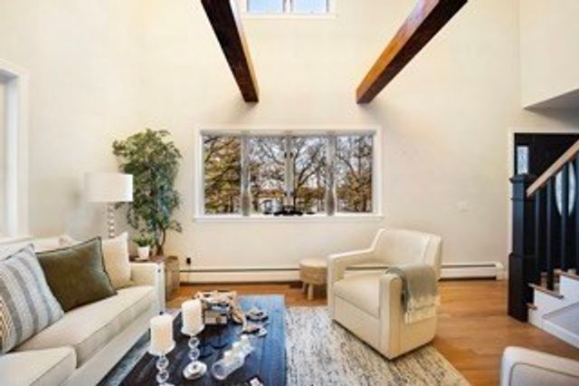 170 Forest Hills Rd, Barnstable, MA 02635