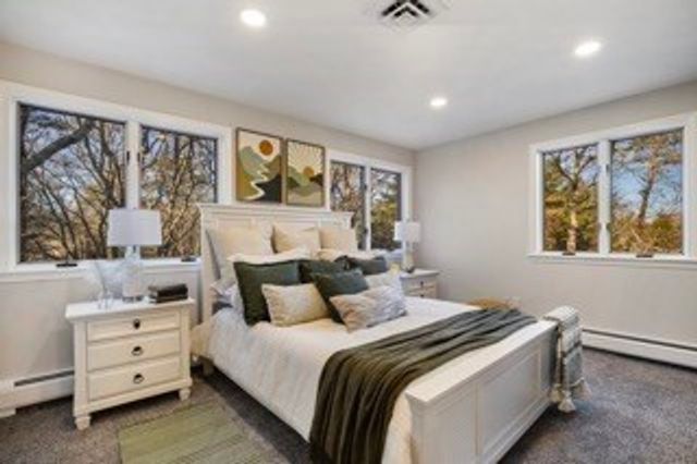 170 Forest Hills Rd, Barnstable, MA 02635