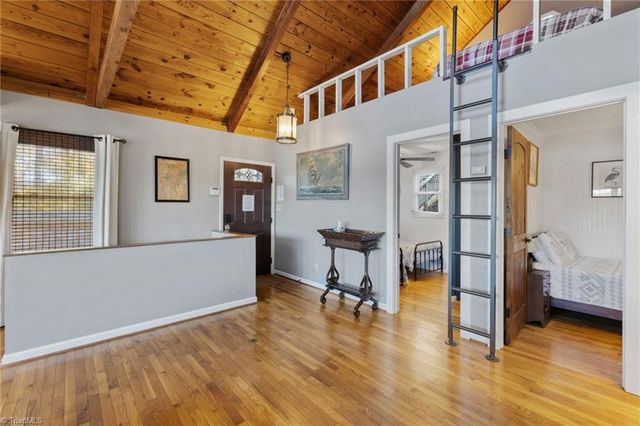 579 Riverview Drive, Lexington, NC 27292