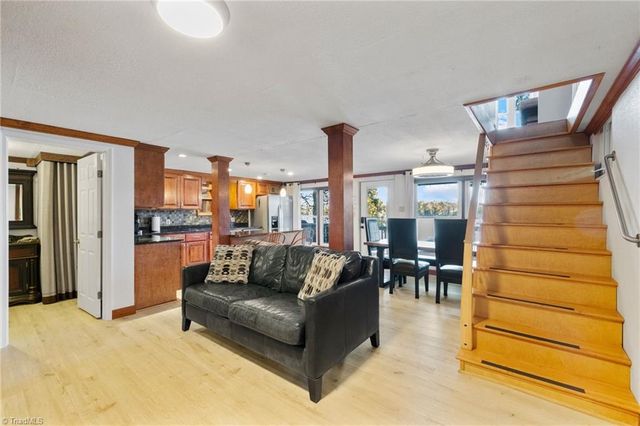 579 Riverview Drive, Lexington, NC 27292