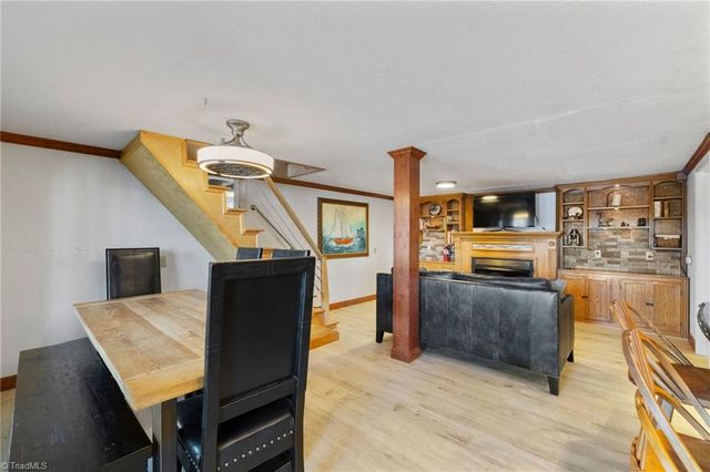 579 Riverview Drive, Lexington, NC 27292