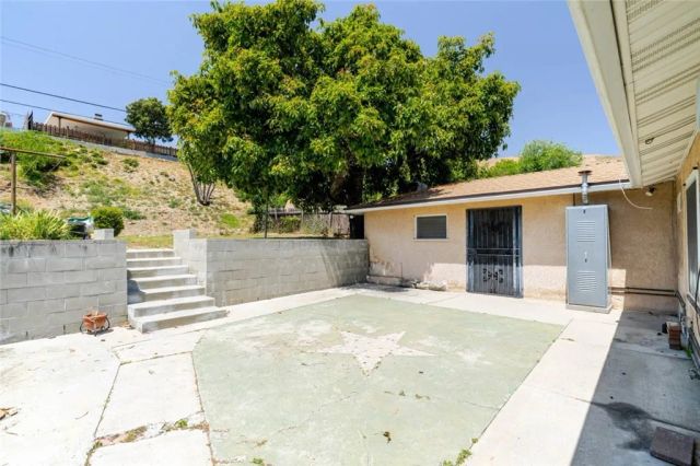 2477 Richelieu Avenue, Los Angeles, CA 90032