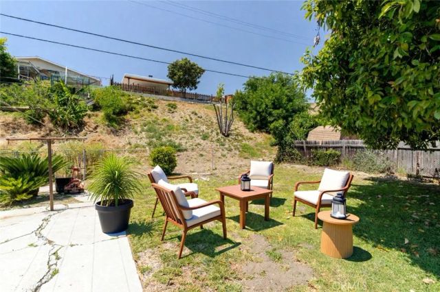 2477 Richelieu Avenue, Los Angeles, CA 90032