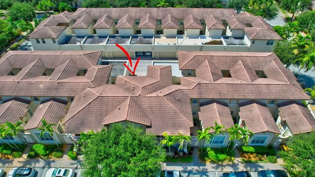 608 NW 25TH Avenue, Boynton Beach, FL 33426