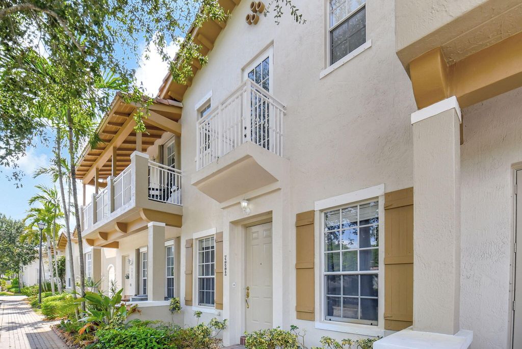608 NW 25TH Avenue, Boynton Beach, FL 33426