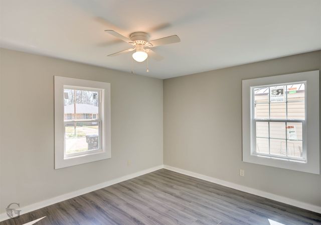 907 Princeton Avenue, Bossier City, LA 71112