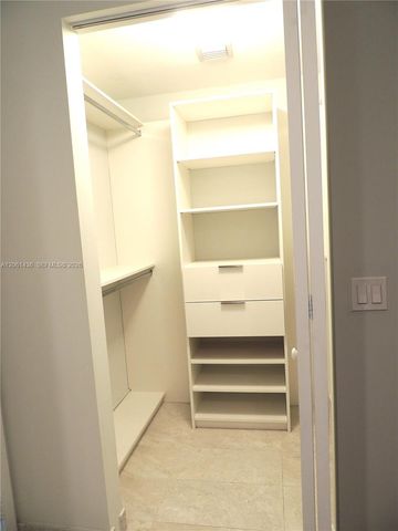 488 NE 18th Street 3104, Miami, FL 33132