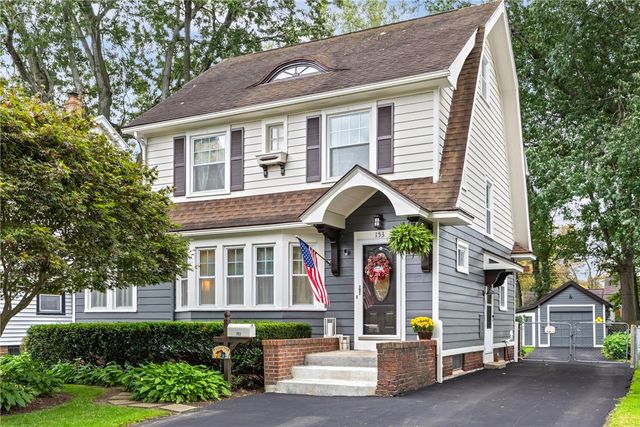 153 Rawlinson Rd, Irondequoit, NY 14617