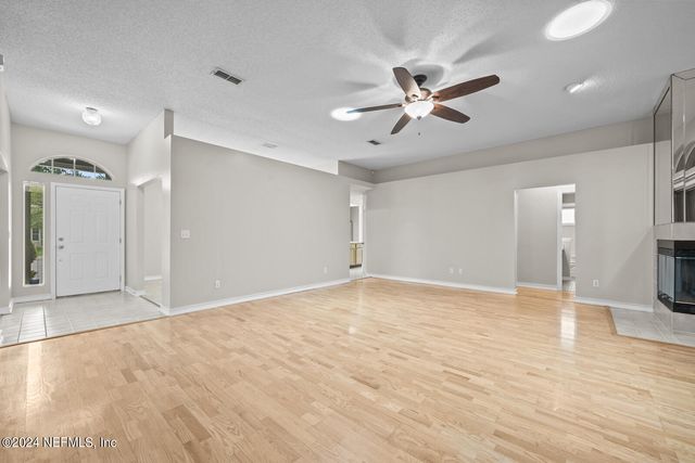 4736 KERNAN MILL Lane E, Jacksonville, FL 32224