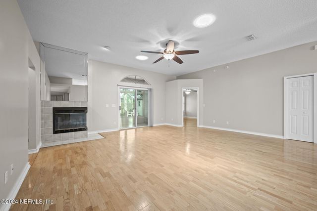 4736 KERNAN MILL Lane E, Jacksonville, FL 32224