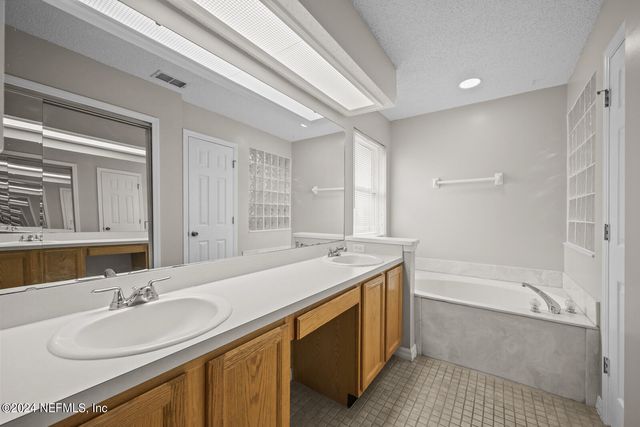 4736 KERNAN MILL Lane E, Jacksonville, FL 32224