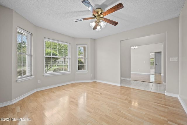 4736 KERNAN MILL Lane E, Jacksonville, FL 32224