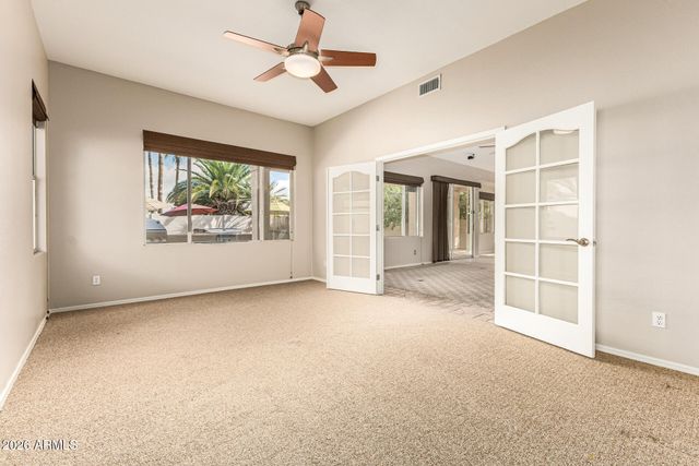 960 W MYRTLE Drive, Chandler, AZ 85248