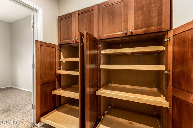 960 W MYRTLE Drive, Chandler, AZ 85248